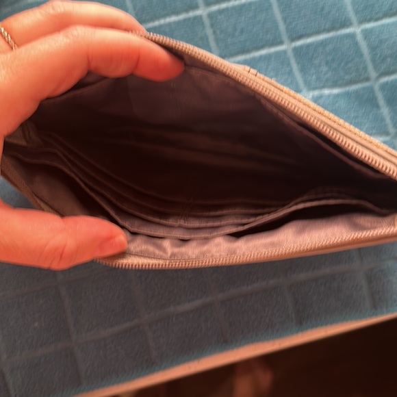 Coach wristlet - Picture 4 of 6